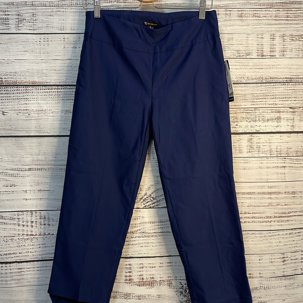 🔥 SALE Navy Blue Cropped Pants Size 8